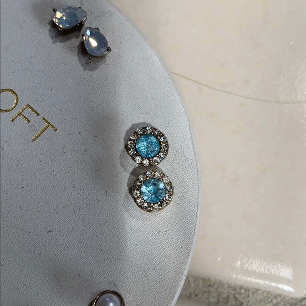 Loft earring set - Picture 3 of 5